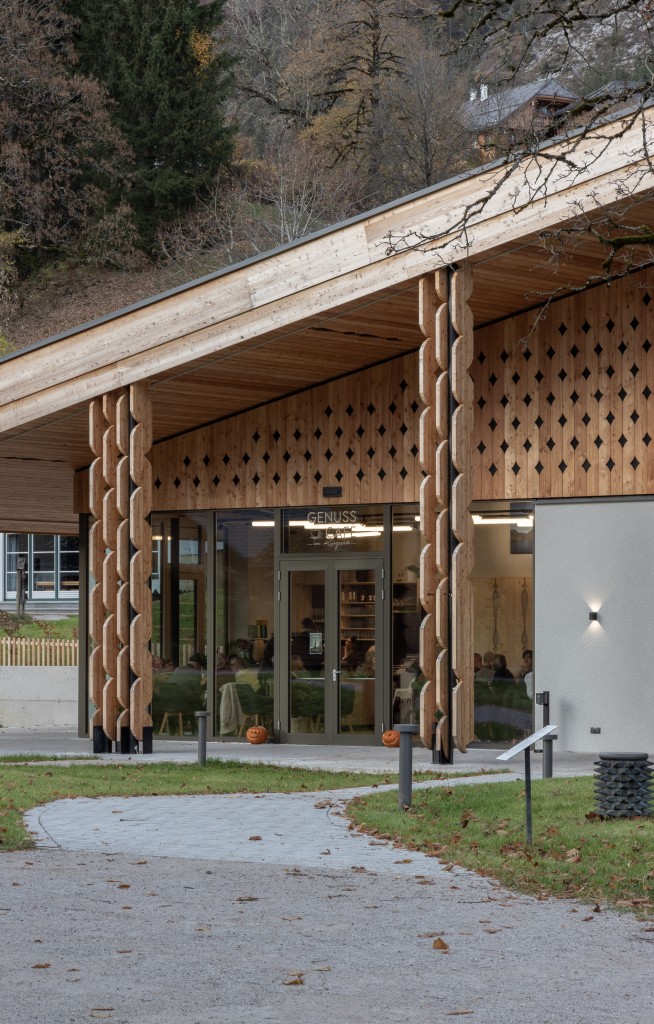 25_Veranstaltungszentrum Altausee_small-1